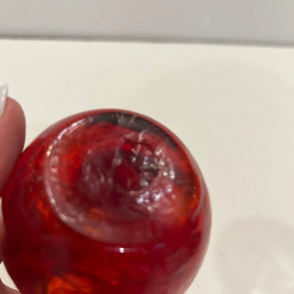 Red crackle vase 5
